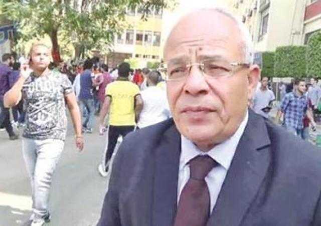 أستاذ قانون: عقوبة السيدة المعتدية على ضابط الشرطة تصل لحبس عامين ولا يجوز التصالح.. فيديو 