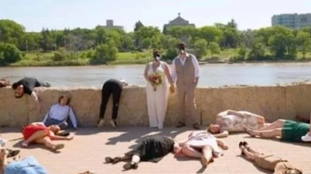 خط أحمر