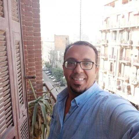 «خط أحمر» ينعى وفاة عم الزميل هشام سرحان