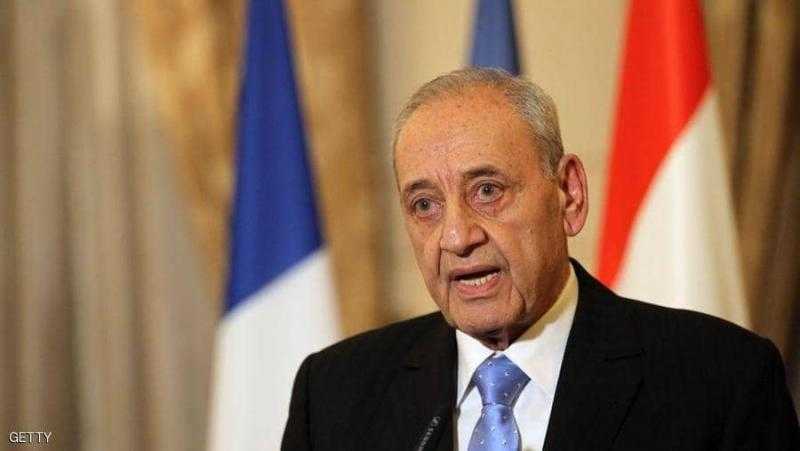 رئيس مجلس النواب اللبناني يدعو إلى مواجهة إغراق لبنان في دوامة الفراغ
