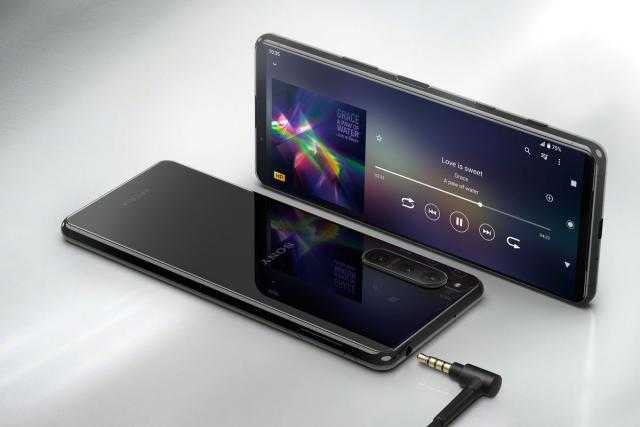 سوني تطلق Xperia 5 II بسعر باهظ