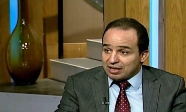 النائب السابق محمد إسماعيل