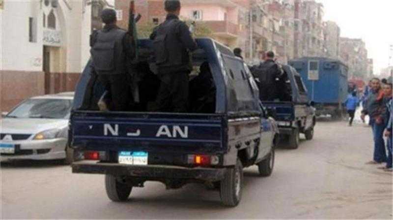 ضبط 1070 بندقية في حملات على تجار السلاح