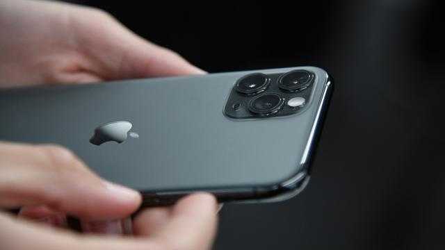أسعار ومواصفات هواتف iPhone 12 المنتظرة
