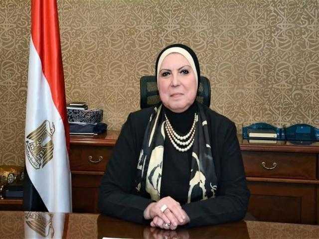 بـ 20 جنيه للمتر .. وزيرة التجارة: وحدات صناعية متكاملة للإيجار (فيديو)