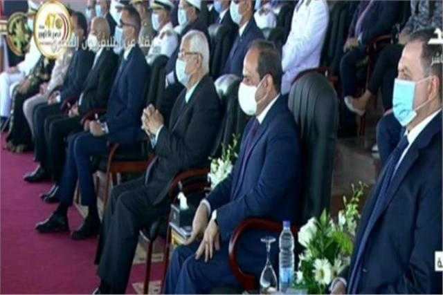 السيسي يشهد فيلمًا تسجيليًا يرصد جهود التدريب ورفع قدرات طلاب أكاديمية الشرطة