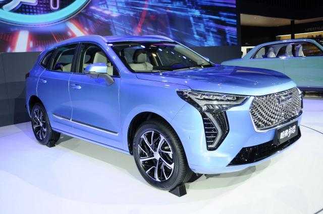 الصين تطرح السيارة هافال تشوليان 2021 الكروس أوفر
