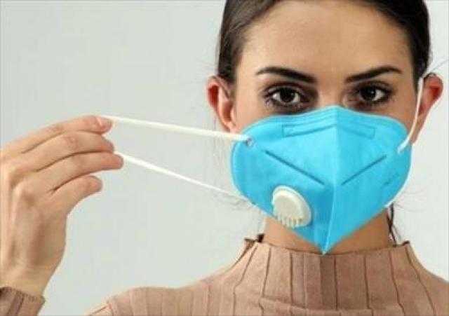 استشاري تغذية: الكمامة تقي من الإصابة بفيروس كورونا بنسبة 50 % (فيديو)