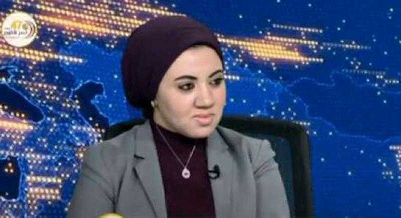 النائبة أميرة صابر عضو التنسيقية تدير جلسة مبادرة شباب البرلمانيين العالمية