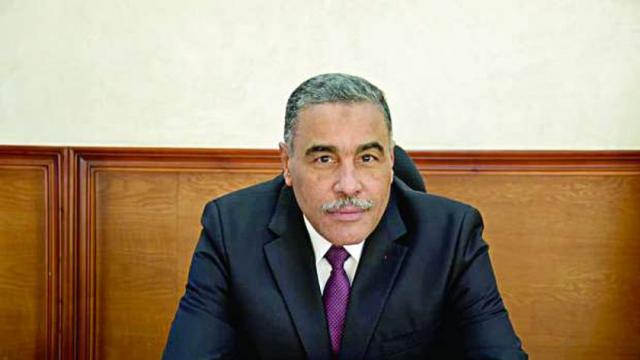 خط أحمر