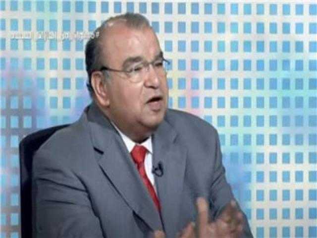 رفعت فياض: دمج امتحان الترم الأول مع الثاني للشهادة الإعدادية.. طرح مؤقت.. فيديو