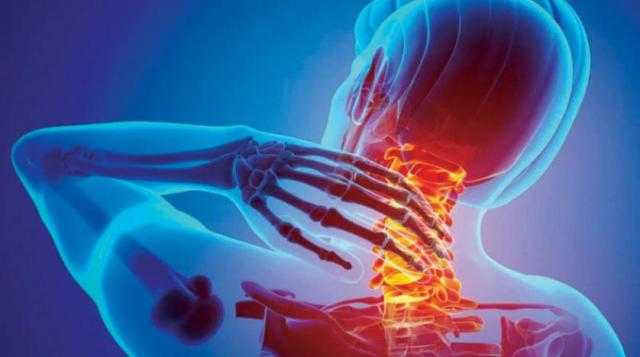 أبرزها تصلب الرقبة والذراعين.. 5 مخاطر للطقس البارد على الجسم