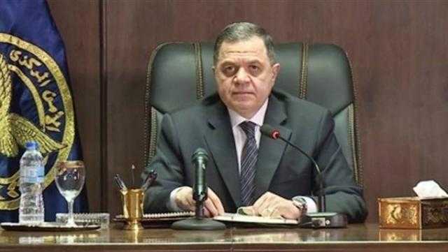 وزير الداخلية يهنئ شيخ الأزهر بالمولد النبوي