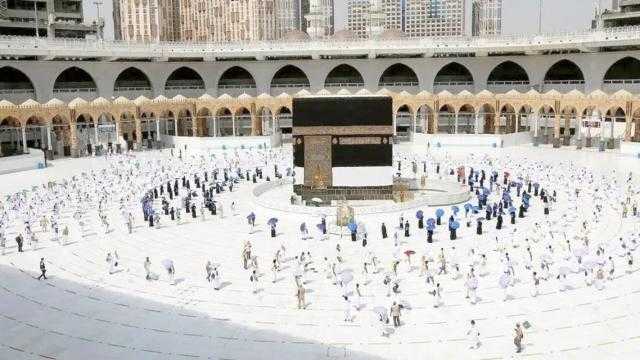 مجلس الوزراء السعودي يرحب بقاصدي البيت الحرام 