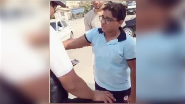 خط أحمر