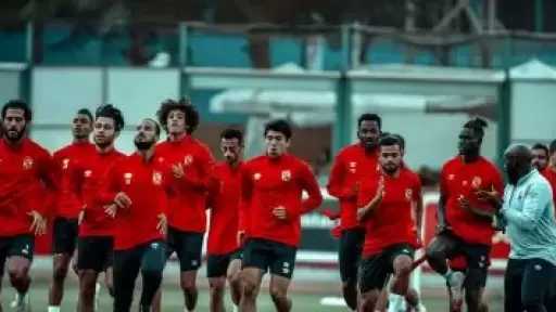 عموتة يحسم قائمة الأهلي للموسم الجديد.. زيزو وبن شرقي الأبرز وعودة المعارين