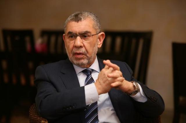 خط أحمر