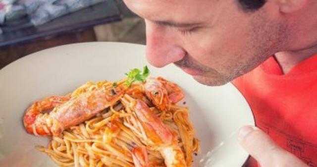 تغير حاسة الشم والتذوق يؤثر على الصحة النفسية للناجين من فيروس كورونا