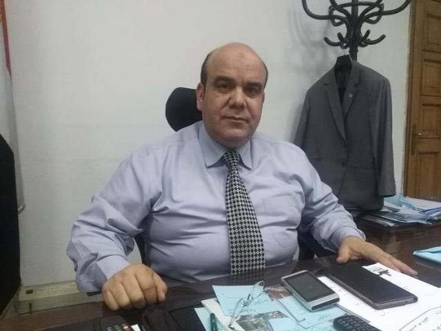 خط أحمر