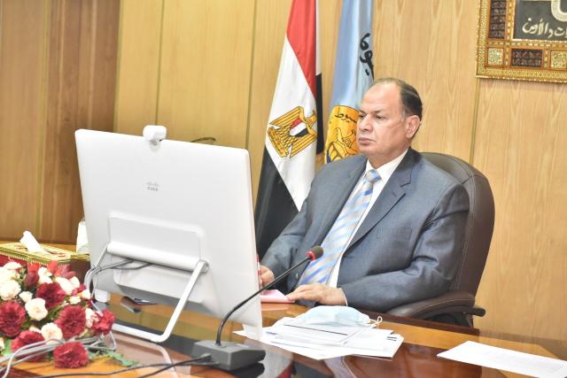 محافظ اسيوط