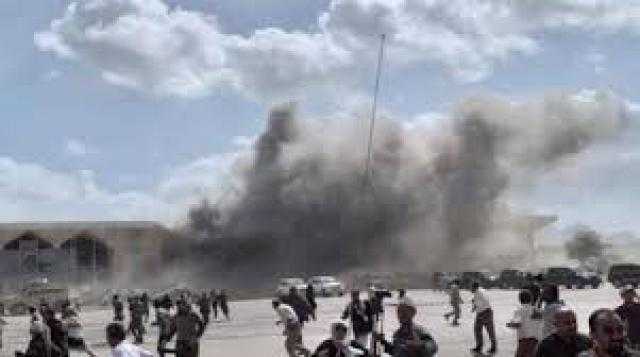 بالفيديو.. وزير حقوق الإنسان اليمني يكشف لـ”الغد” تفاصيل سلسلة الانفجارات بمطار عدن