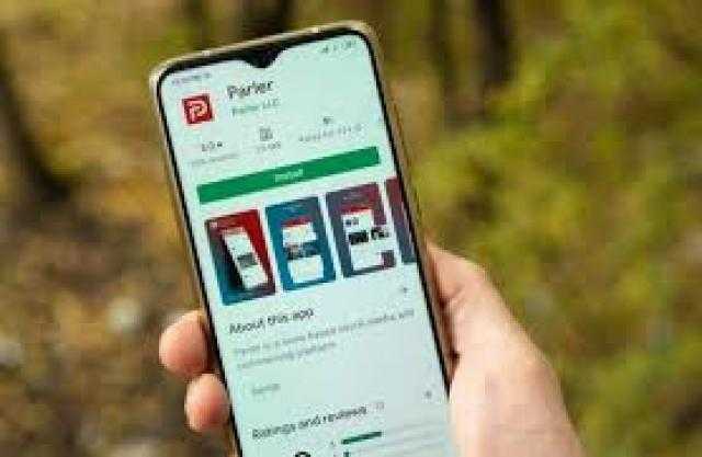 4 معلومات عن تطبيق PARLER