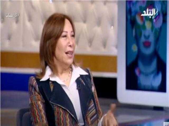 صفاء الطوخي تكشف سبب تسميتها بالأم الشريرة.. فيديو