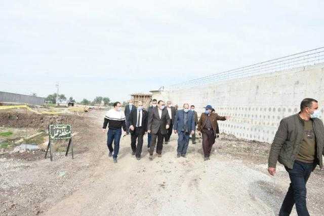 محافظ الشرقية يتابع إنشاء محطة معالجة صرف كفر دنوهيا بـ 400 مليون جنيه