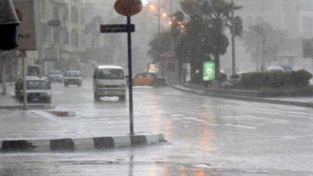 الأرصاد تكشف تفاصيل حالة الطقس حتى نهاية الأسبوع.. «سقوط أمطار.. وعودة الشبورة».. فيديو