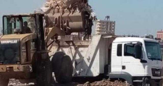 رفع 600 طن قمامة بحى شرق شبرا الخيمة ومتابعة منظومة النظافة بالخصوص
