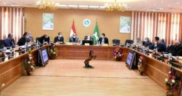 محافظ الشرقية يشدد على سرعة الانتهاء من ترفيق منطقة بلبيس الصناعية