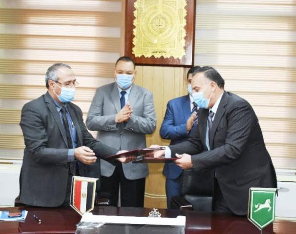 خط أحمر