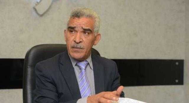 نقيب المأذونين: «لا نعتمد عقود زواج التجربة».. فيديو