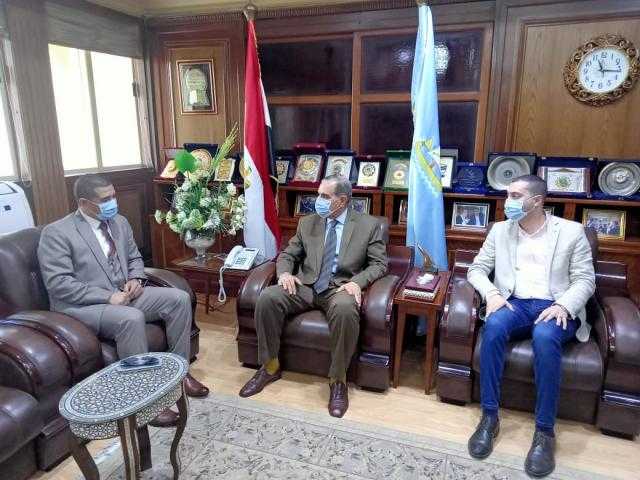 محافظ كفر الشيخ: تكثيف الجهود لرفع معدلات محو الأمية.. وتوفير فرص عمل للشباب