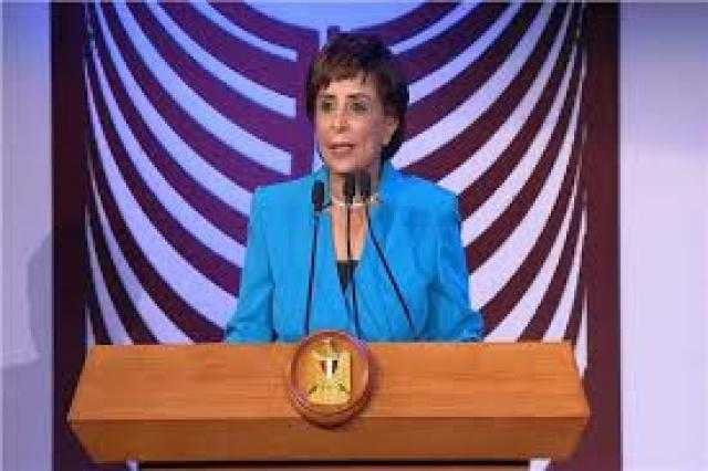 أمل مبدي: حصلت على لقب المدرسة المثالية 3 أعوام متتالية في الدنمارك.. فيديو