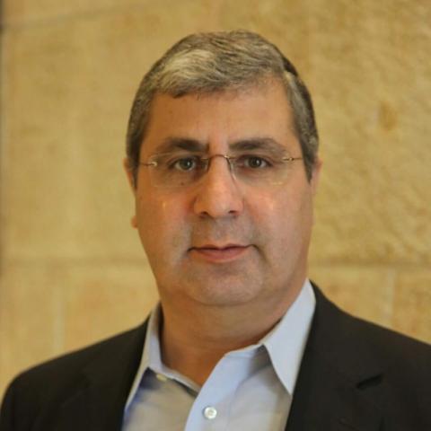 خط أحمر