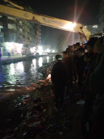 خط أحمر