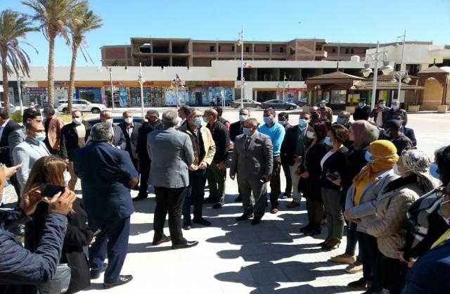 وزير السياحة يفتتح معمل تحاليل مخصصًا للسائحين الأجانب بالغردقة