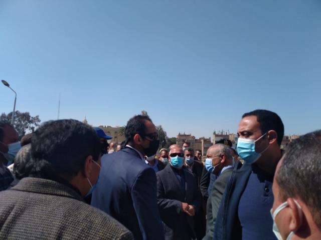 خط أحمر