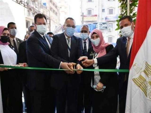 محافظ الشرقية يفتتح فرع البنك الأهلي الجديد بالزقازيق