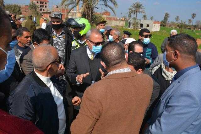 محافظ القليوبية يشهد استلام قطعة أرض لإقامة محطة معالجة صرف صحي ببرشوم
