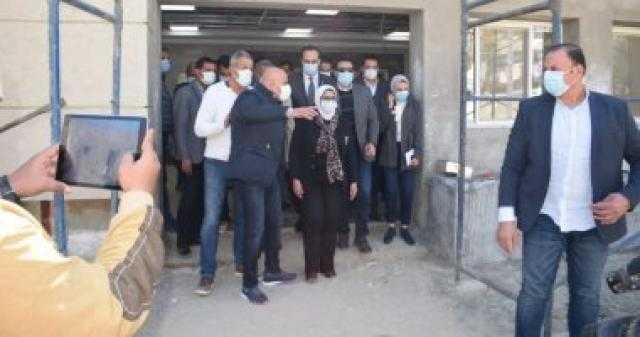 وزيرة الصحة تتفقد العمل فى تطوير ورفع كفاءة مستشفى الأقصر الدولى