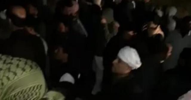 خط أحمر