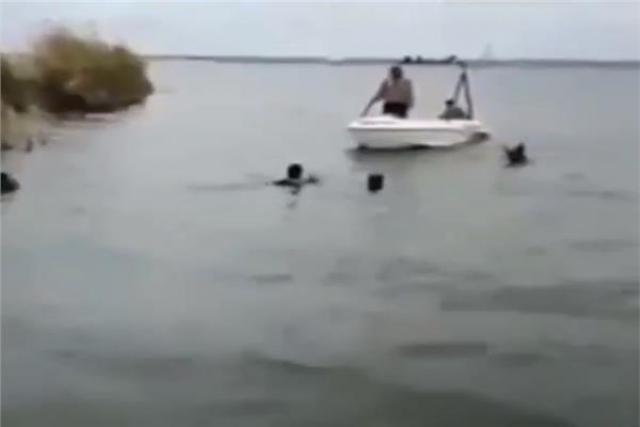 خط أحمر