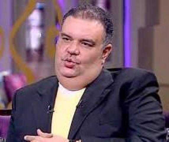 طارق أبو السعود مشرفا على راديو 9090