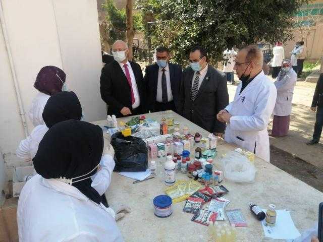 جامعة بنها تنظم قافلة بيطرية لقرية مشتهر بطوخ.. صور