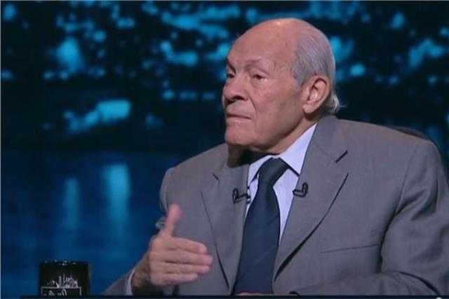 أستاذ تاريخ: الخديوي إسماعيل تملك أراضي من المنيا لشبين القناطر وأرض حديقة الحيوان
