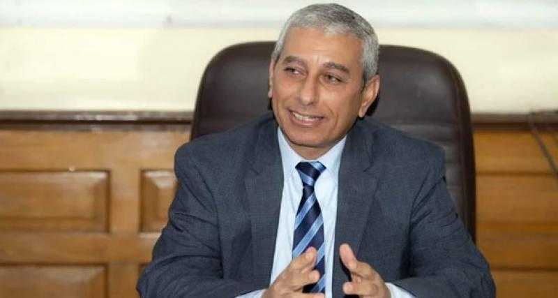 رئيس الشهر العقاري: المصلحة لم تجد من يحنو عليها مثل الرئيس السيسي