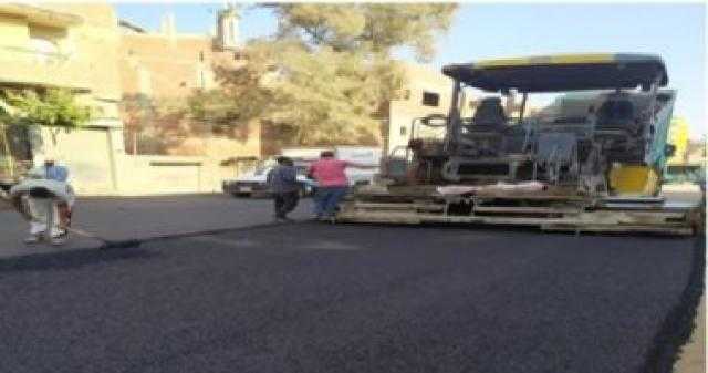 ‏محافظ الشرقية يُتابع رصف طريق منيا القمح - مشتول بتكلفة 8 ملايين جنيه