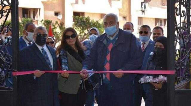 رئيس جامعة السادات يتفقد المدن الجامعية ويفتتح مكتبة جديدة